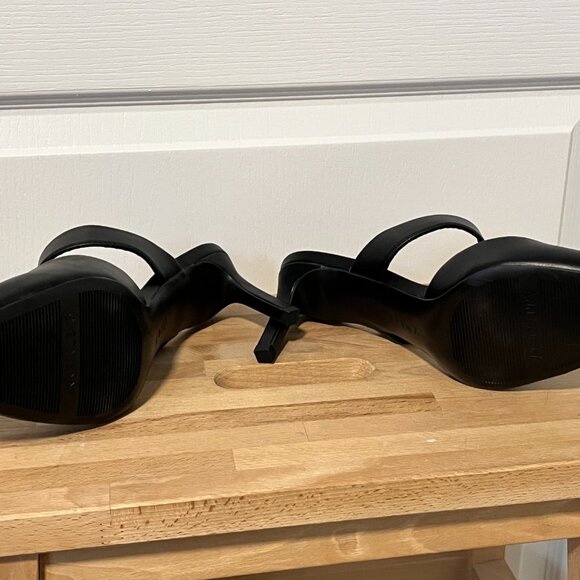 Anne Klein Open Back Heels in Black Size 10 - Picture 2 of 8